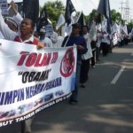 Anti-Democracy, Supremacist Group Hizb ut-Tahrir Leads Protests Against Barack Obama