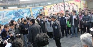 Communist China - despite Communist detention of pastors, 500 of Wanbang church continue to worship (ChinaAid)