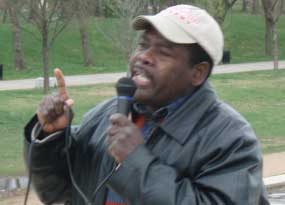 Damanga's Mohamed Yahya Speaks at Washington DC's Lincoln Memorial on Darfur