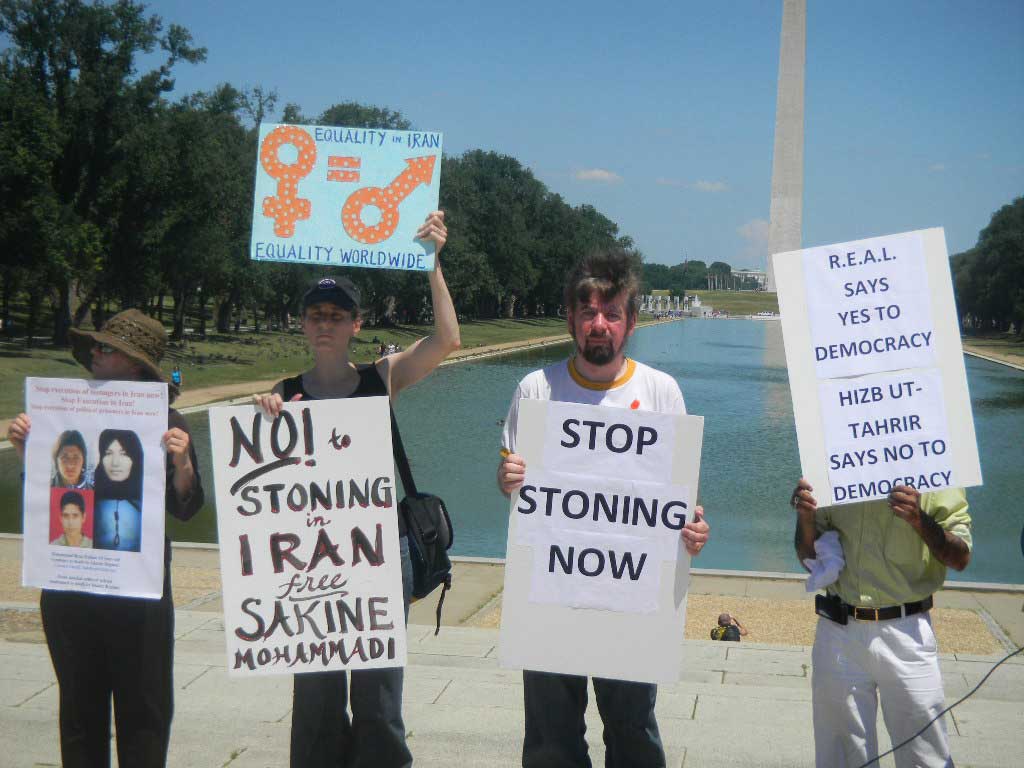 Lincoln Memorial Reflecting Pool: R.E.A.L. and Human Rights Supporters Challenge Hizb ut-Tahrir and Stoning